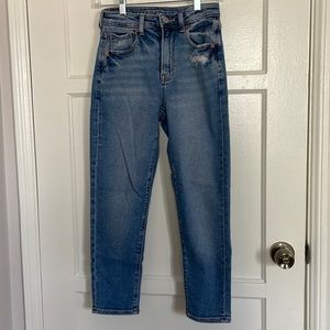 American Eagle Mom Jeans